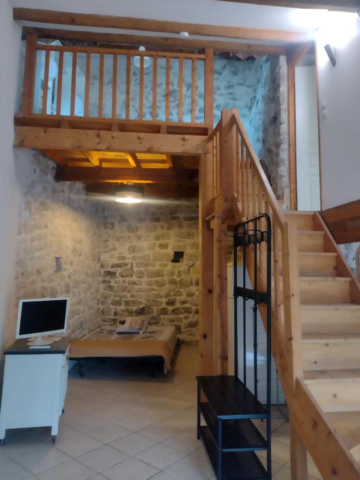 Appartement Charmant En Provence Draguignan Exterior foto